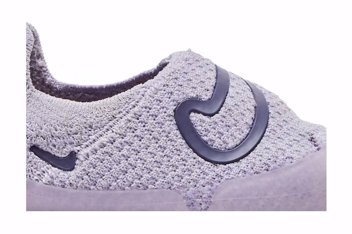 Nike Swoosh 1 TD Barely Grape Daybreak, view 3