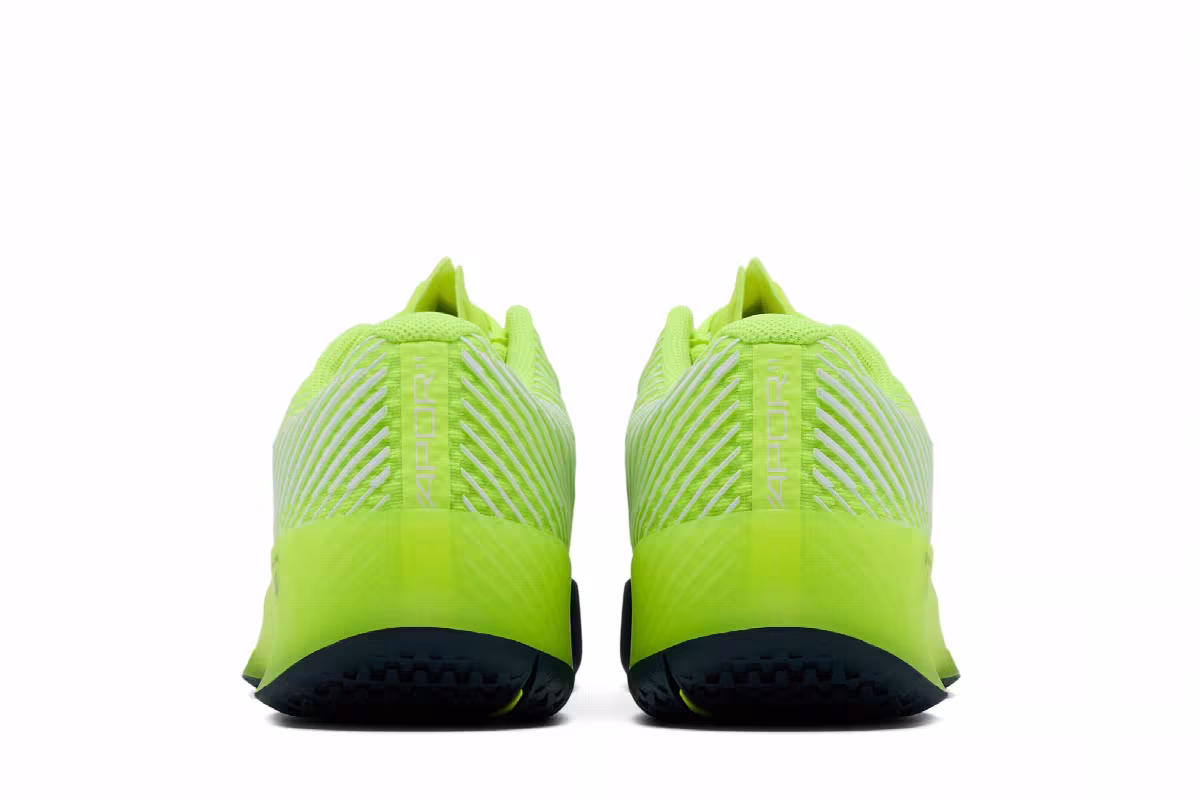 NikeCourt Air Zoom Vapor 11 HC Volt, view 7