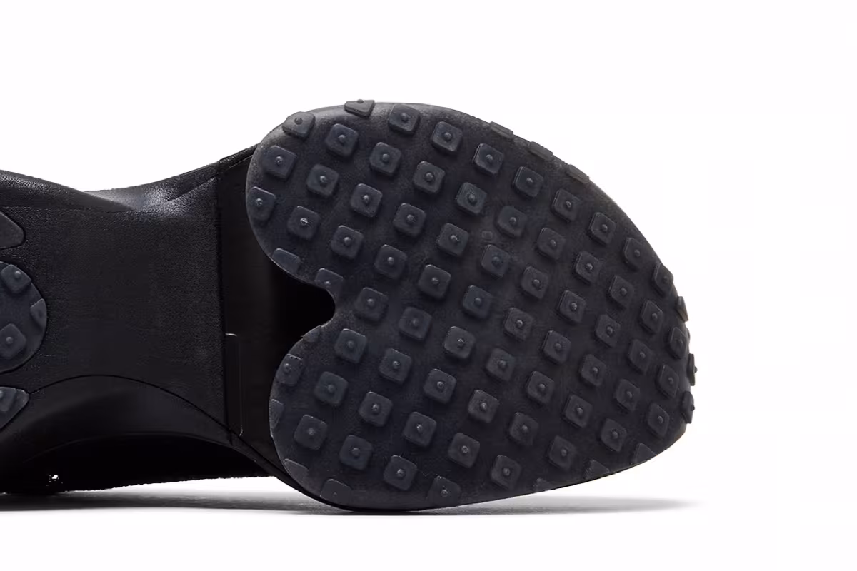 Matthew M. Williams x Nike Zoom MMW 6 TRD Run Black, view 6