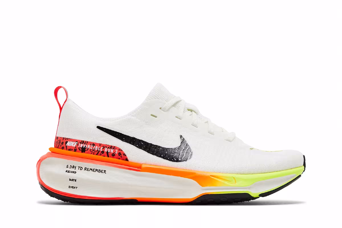 Nike Men's ZoomX Invincible Run Flyknit 3 Wake Up Pack - Bright Crimson, view 2