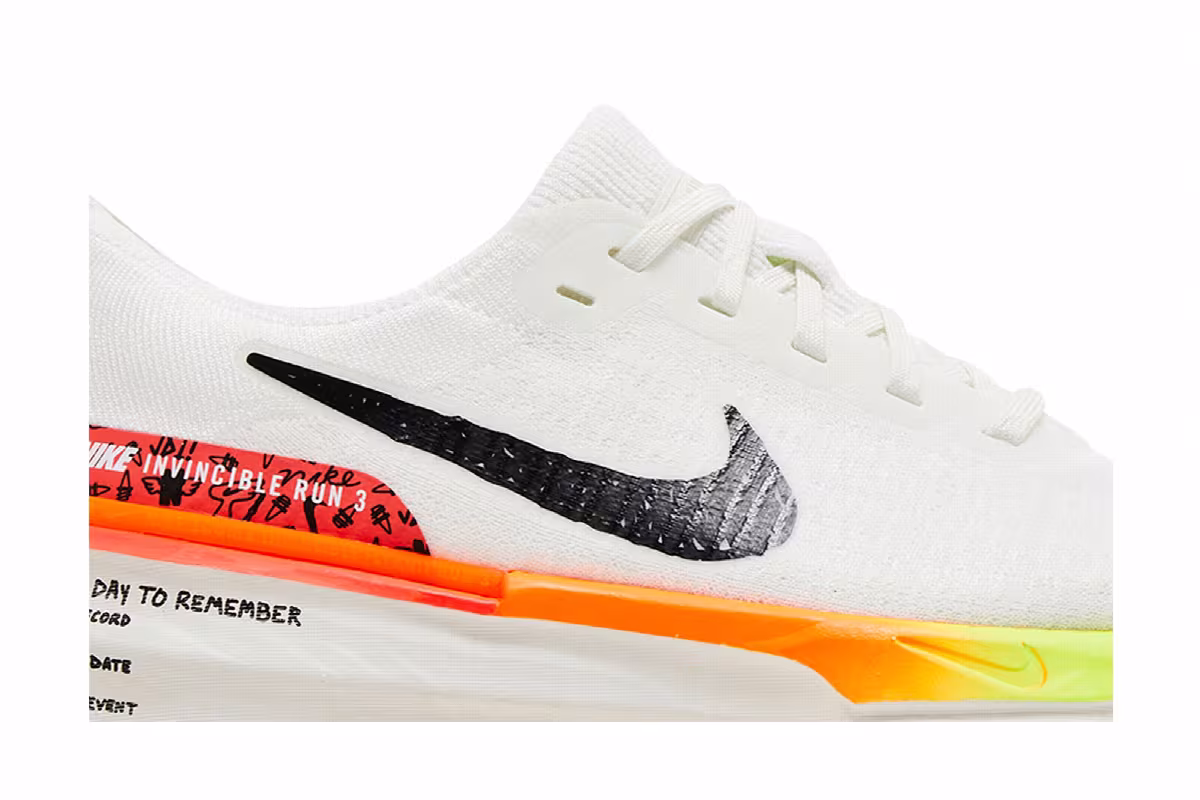 Nike Men's ZoomX Invincible Run Flyknit 3 Wake Up Pack - Bright Crimson, view 3