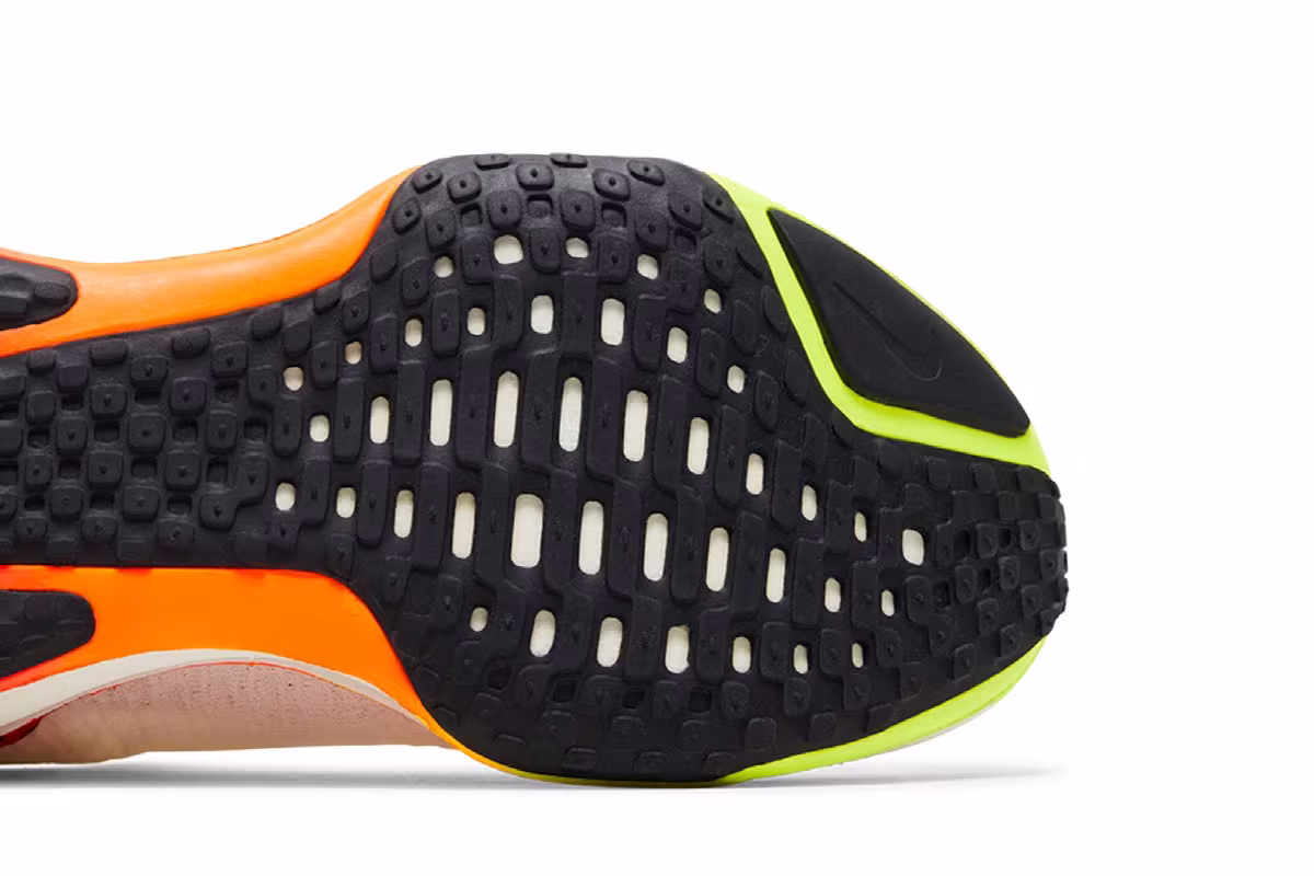 Nike Men's ZoomX Invincible Run Flyknit 3 Wake Up Pack - Bright Crimson, view 6