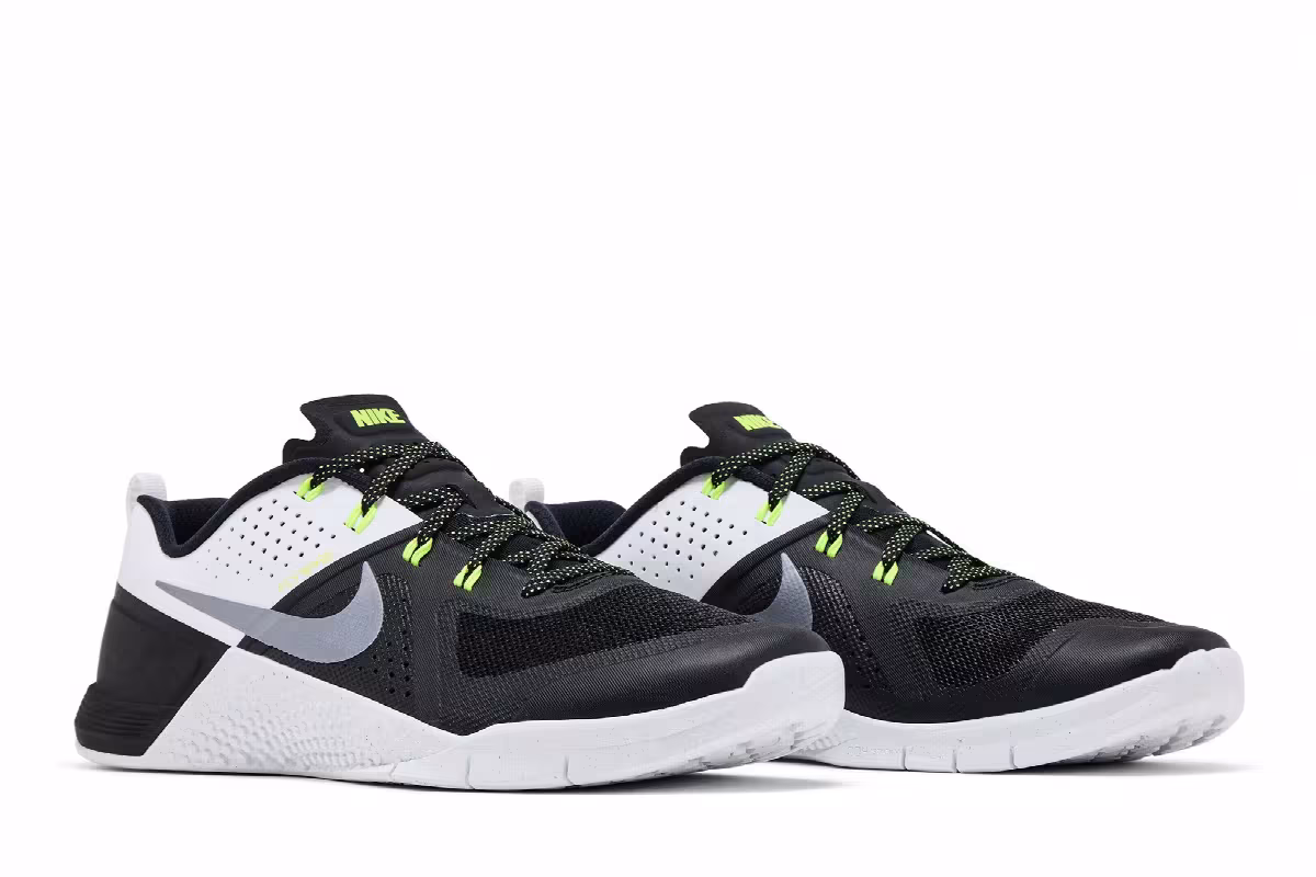 Nike Metcon 1 OG Black White Volt, view 9