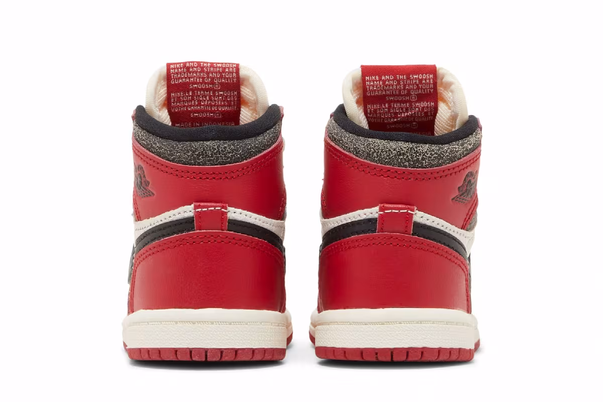 Air Jordan 1 High OG TD Chicago Lost & Found, view 7
