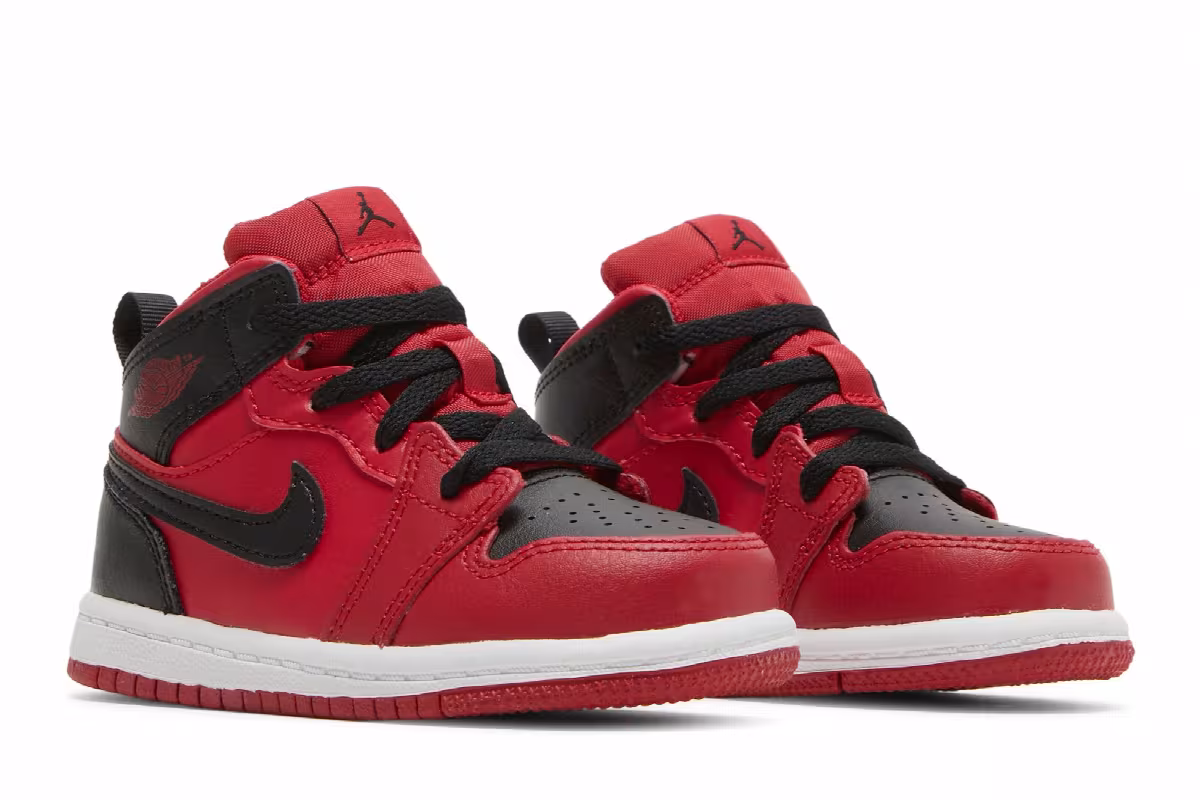 Air Jordan 1 Mid TD Reverse Bred, view 9