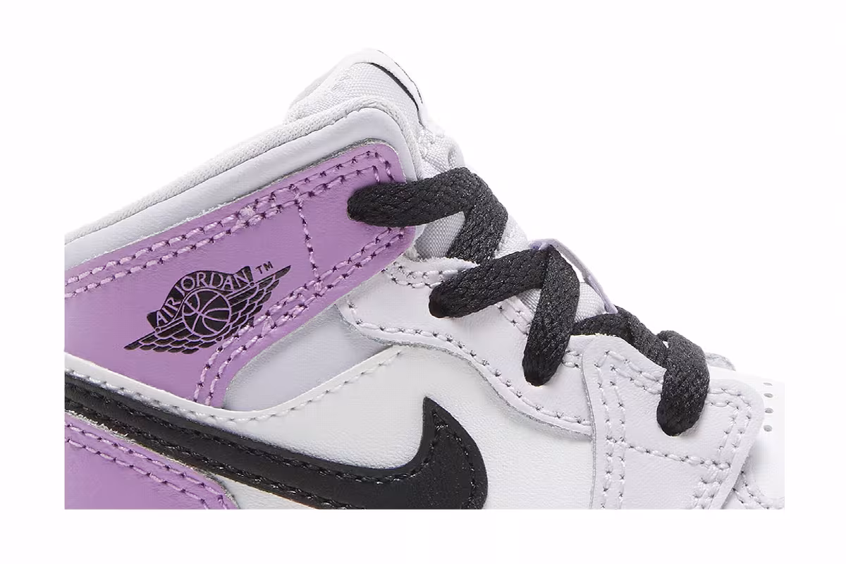 Air Jordan 1 Mid TD Barely Grape, view 3
