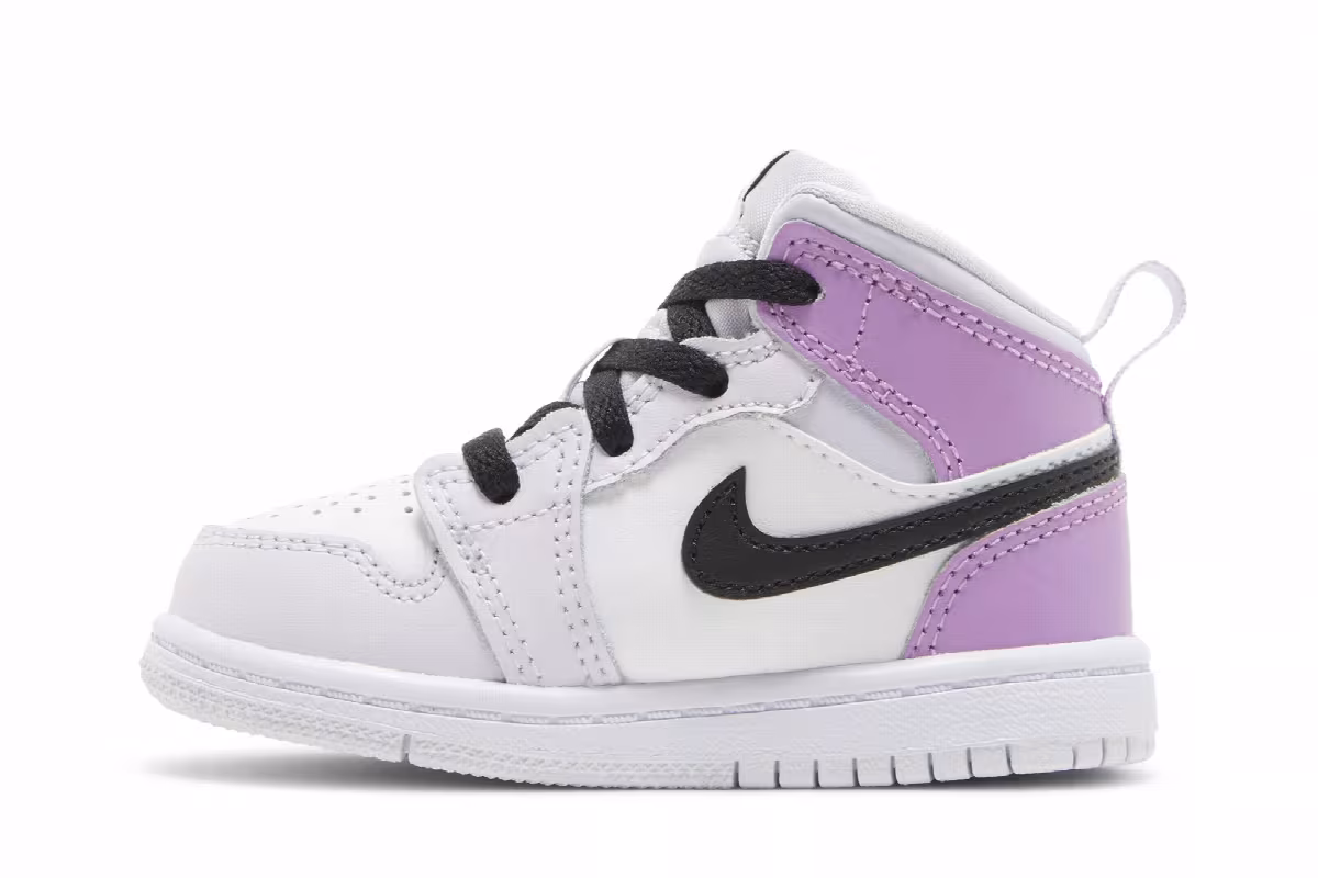 Air Jordan 1 Mid TD Barely Grape, view 4