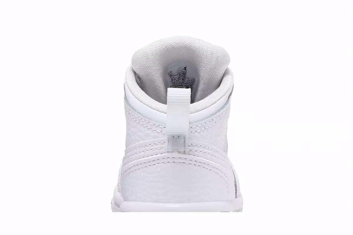 Air Jordan 1 Mid TD Triple White 2022, view 8