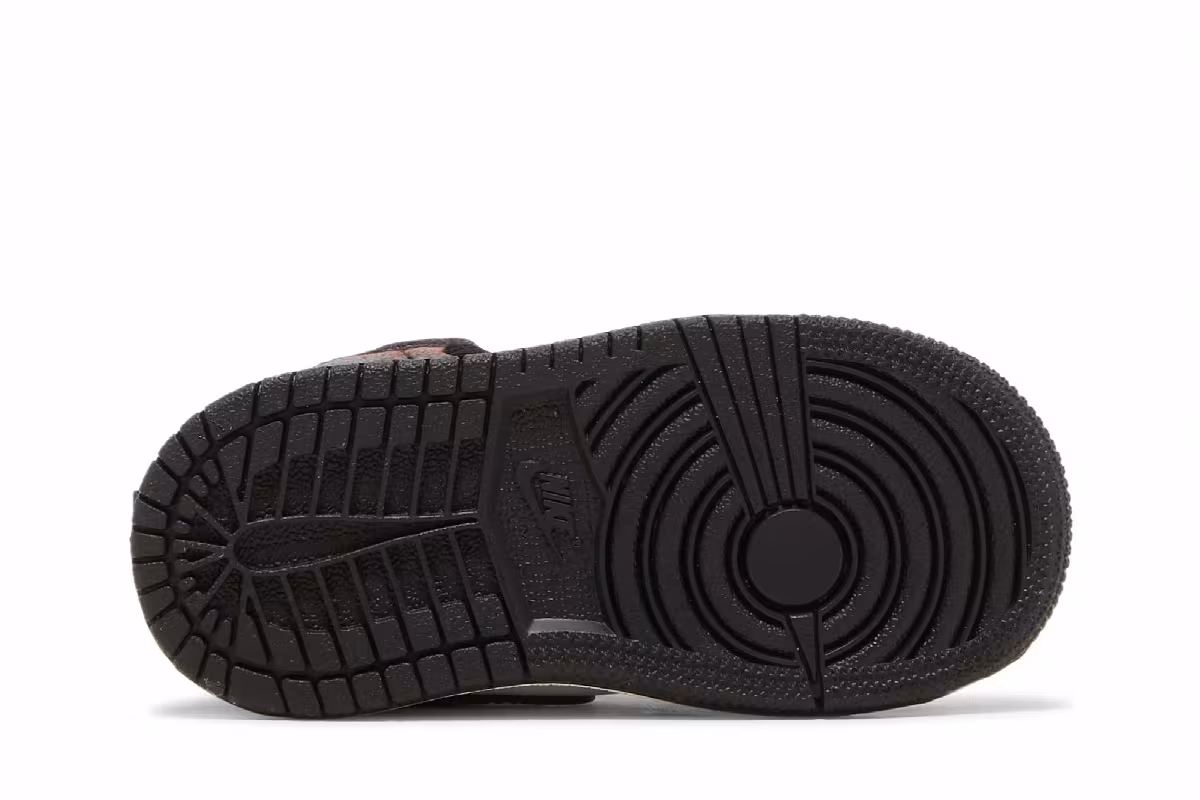 Air Jordan 1 Mid SE TD Wear-Away, view 5