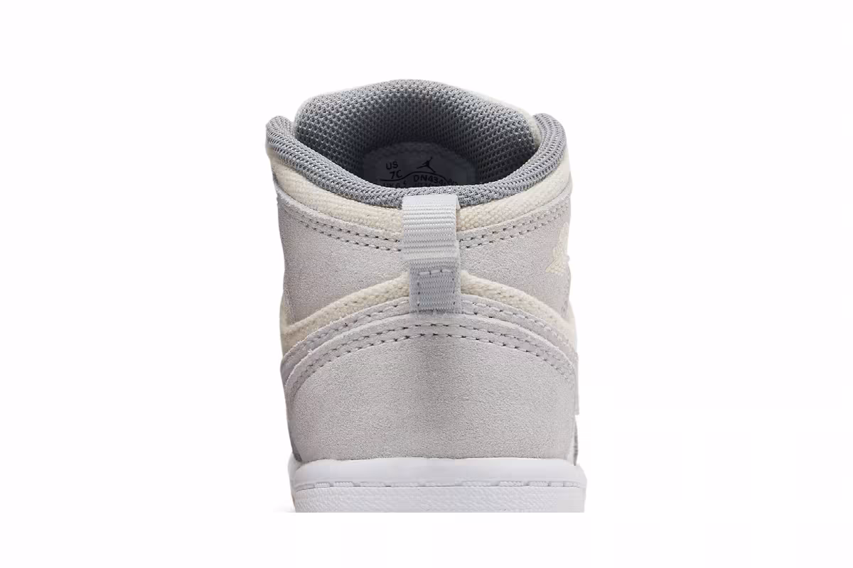 Air Jordan 1 Mid SE TD Coconut Milk Particle Grey, view 8