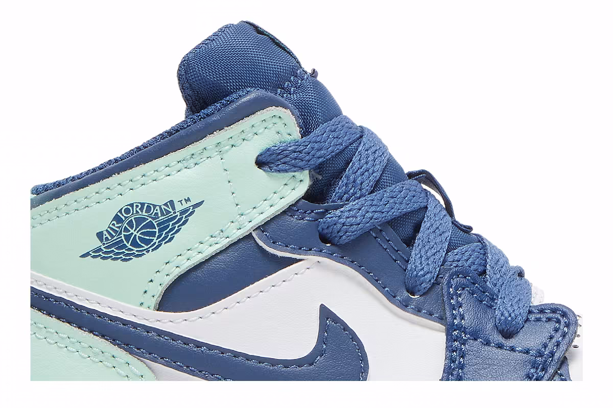 Air Jordan 1 Mid TD Blue Mint, view 3