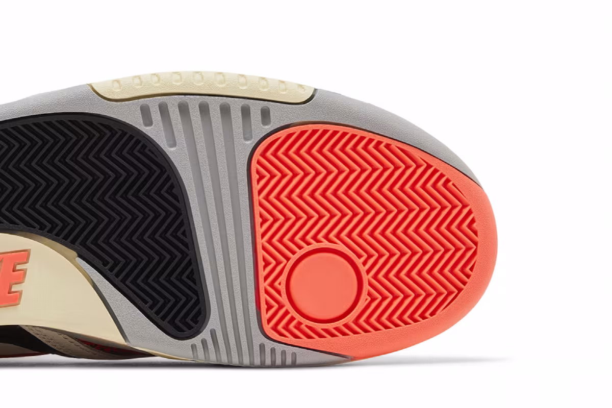 Nike Air Tech Challenge 2 Hot Lava 2024, view 6
