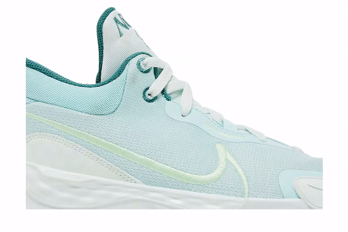 Nike Women's Renew Elevate 3 Barely Green, view 3