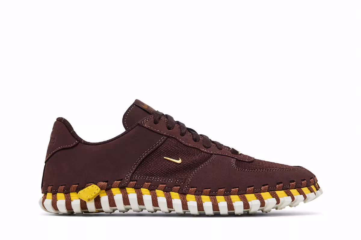 Jacquemus x Nike Women's J Force 1 Low LX SP Earth, view 2