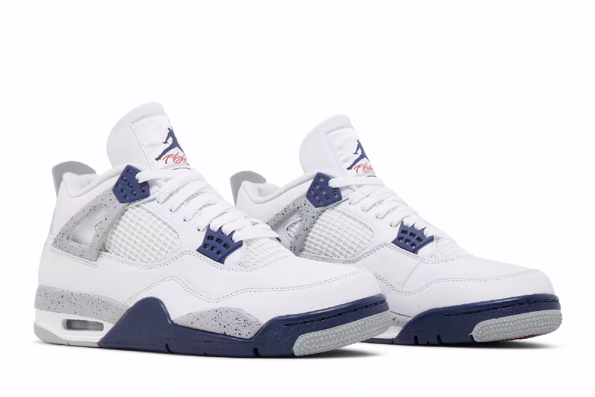 Air Jordan 4 Midnight Navy, view 9