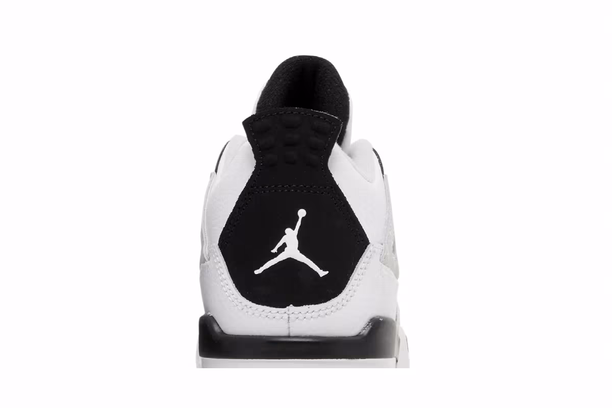 Air Jordan 4 PS Military Black, view 8