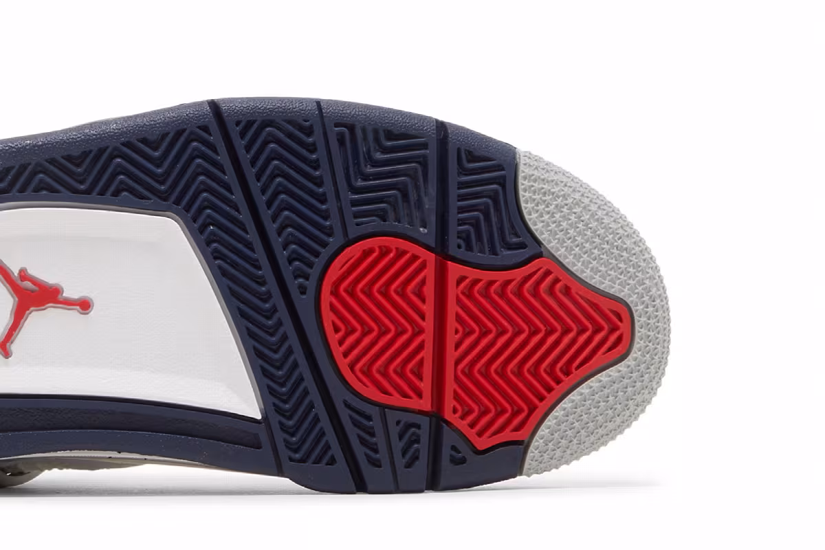 Air Jordan 4 GS Midnight Navy, view 6