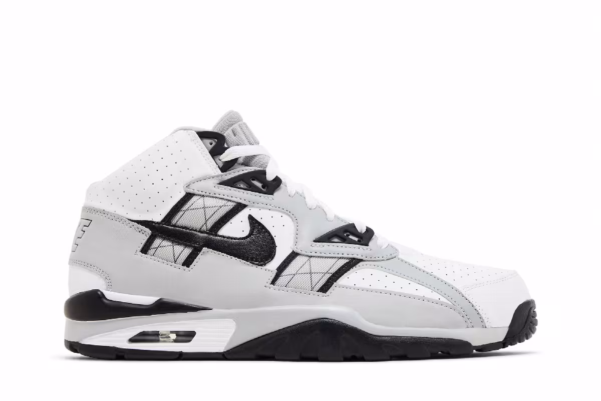 Nike Air Trainer SC High Raiders Helmet, view 2
