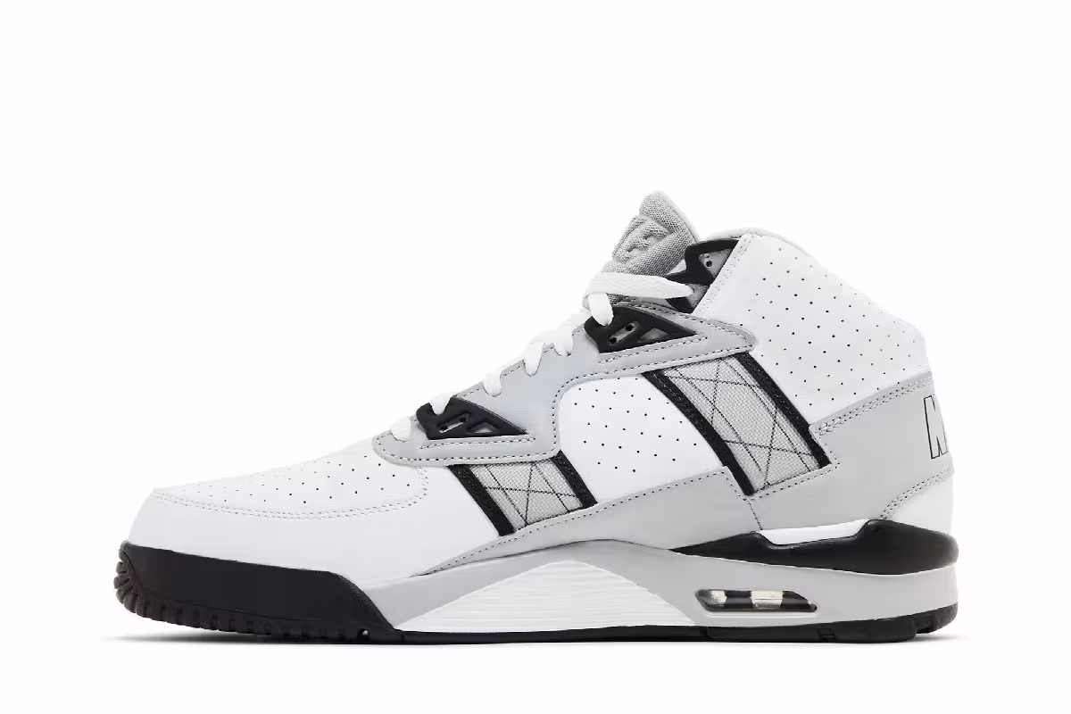 Nike Air Trainer SC High Raiders Helmet, view 4