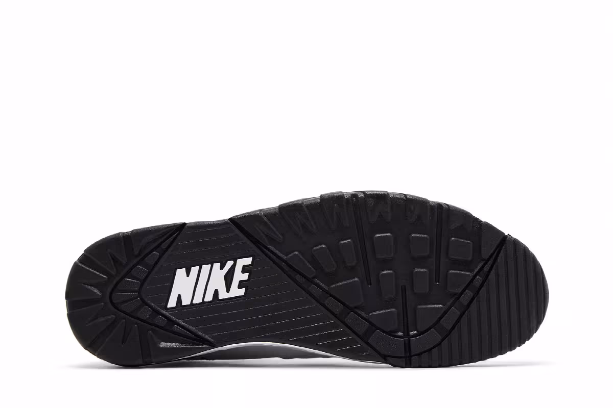 Nike Air Trainer SC High Raiders Helmet, view 5
