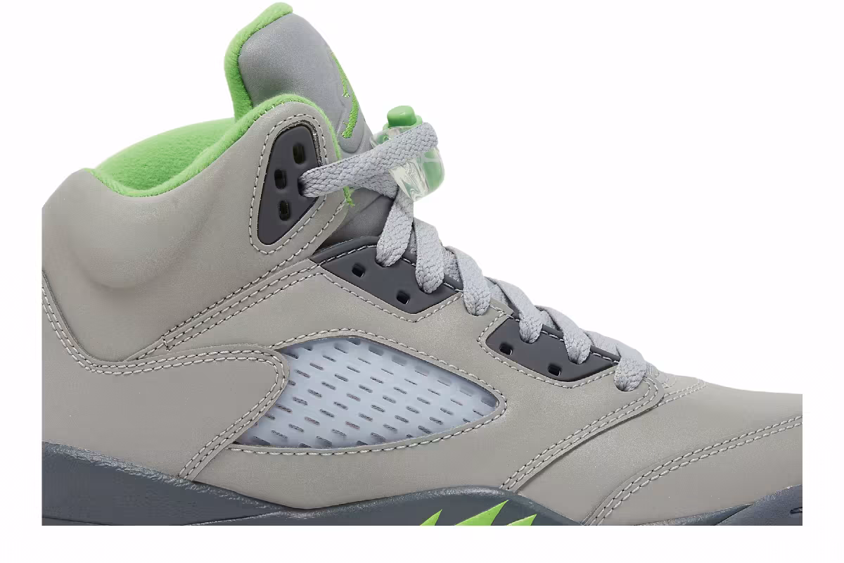Air Jordan 5 GS Green Bean 2022, view 3