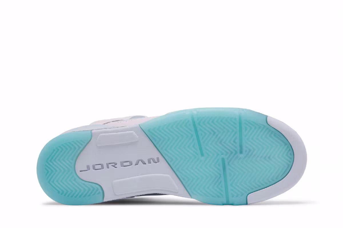 Air Jordan 5 SE GS Easter, view 5