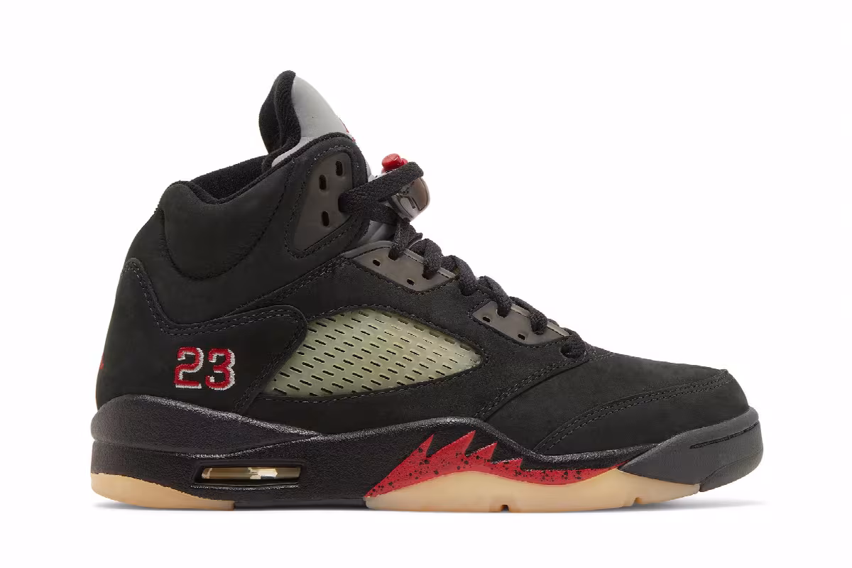 Women's Air Jordan 5 GORE-TEX Off-Noir, view 2