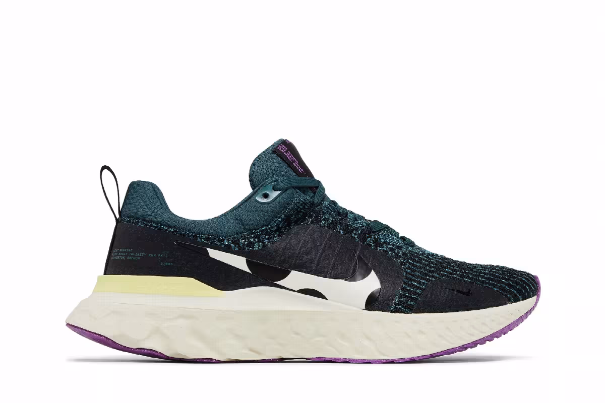 Nike React Infinity Run Flyknit 3 Mineral Teal Polka Dots, view 2