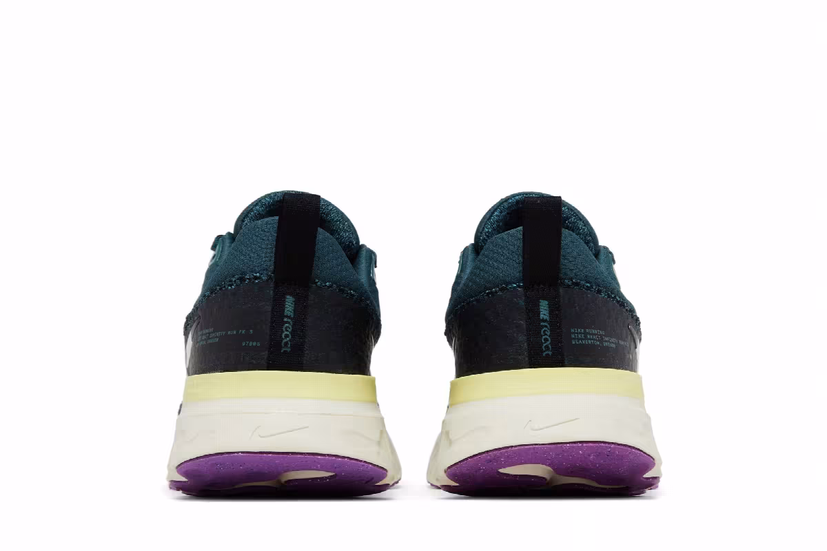Nike React Infinity Run Flyknit 3 Mineral Teal Polka Dots, view 7