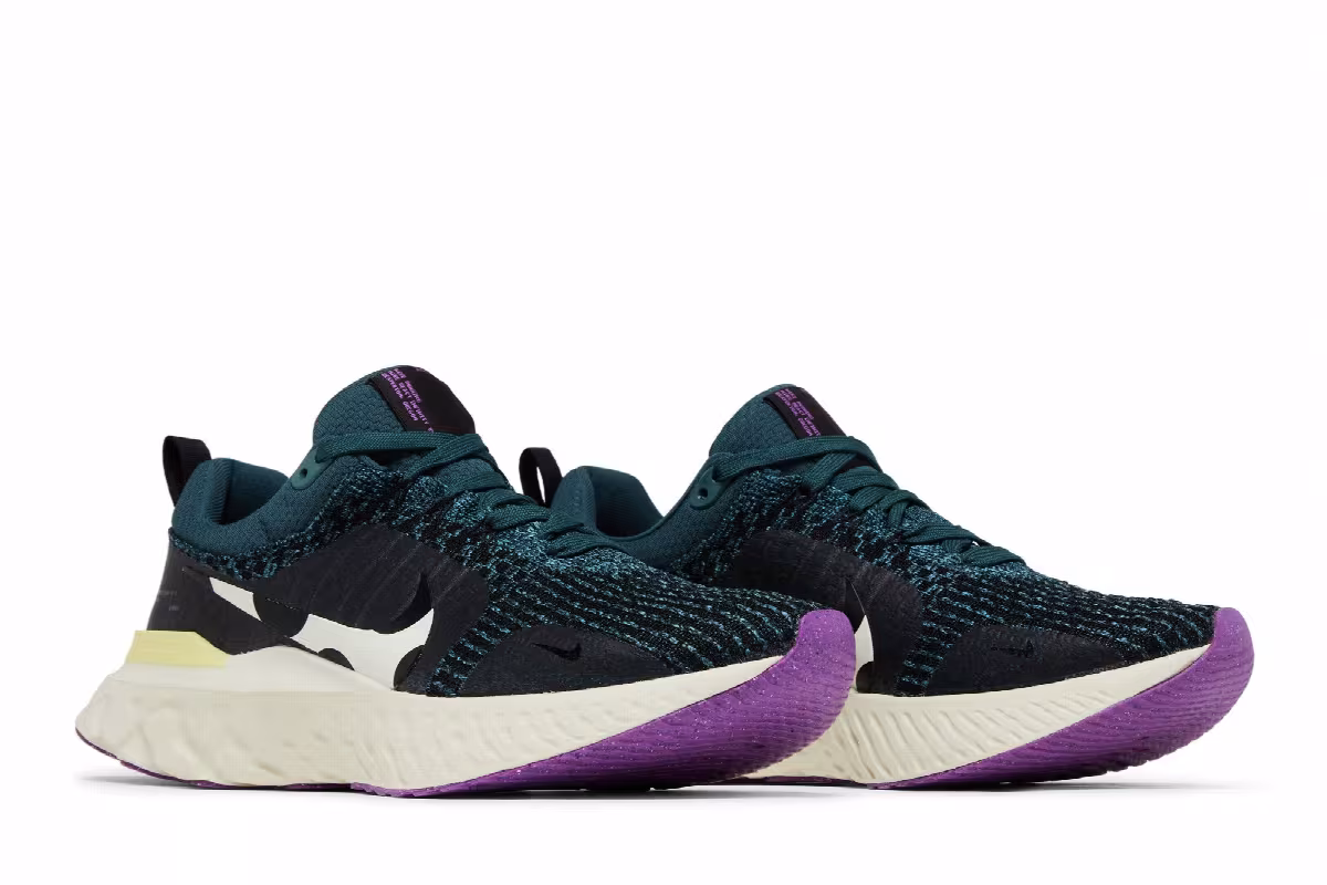 Nike React Infinity Run Flyknit 3 Mineral Teal Polka Dots, view 9