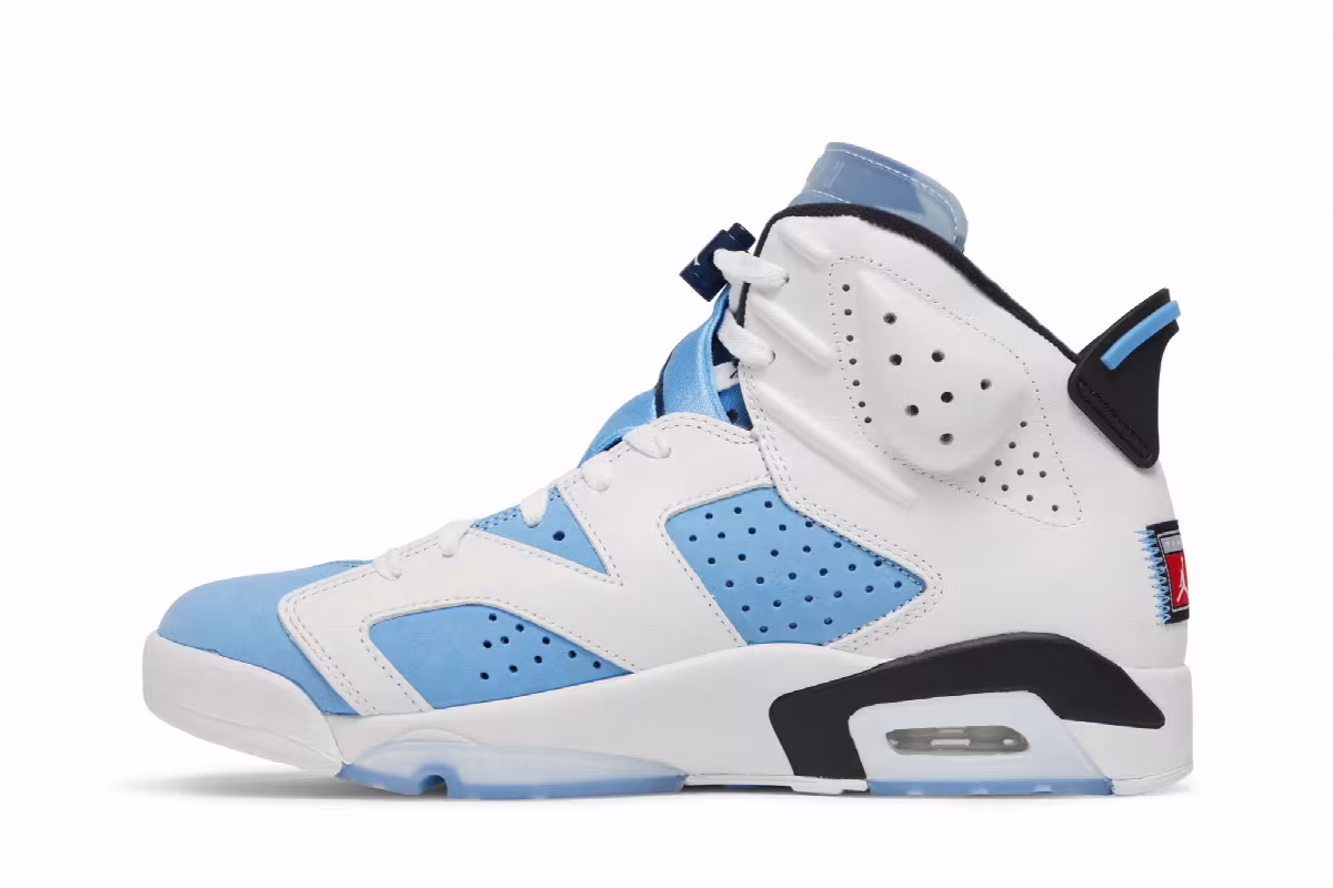 Air Jordan 6 UNC Home, view 4