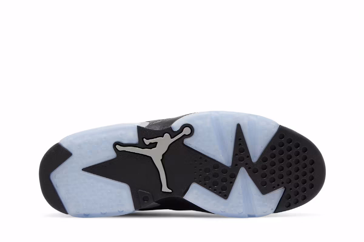 Air Jordan 6 Chrome, view 5