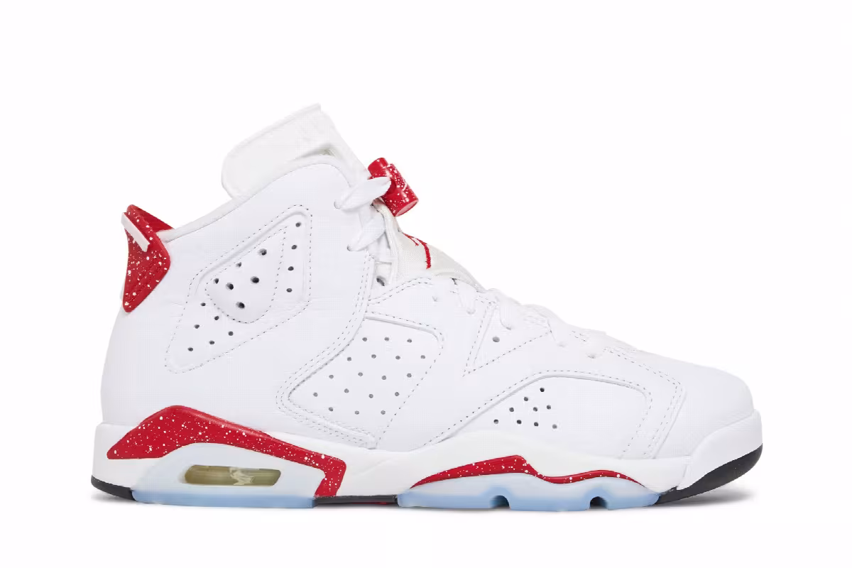Air Jordan 6 GS Red Oreo, view 2