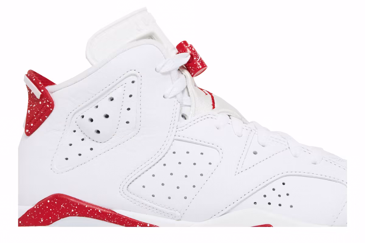 Air Jordan 6 GS Red Oreo, view 3