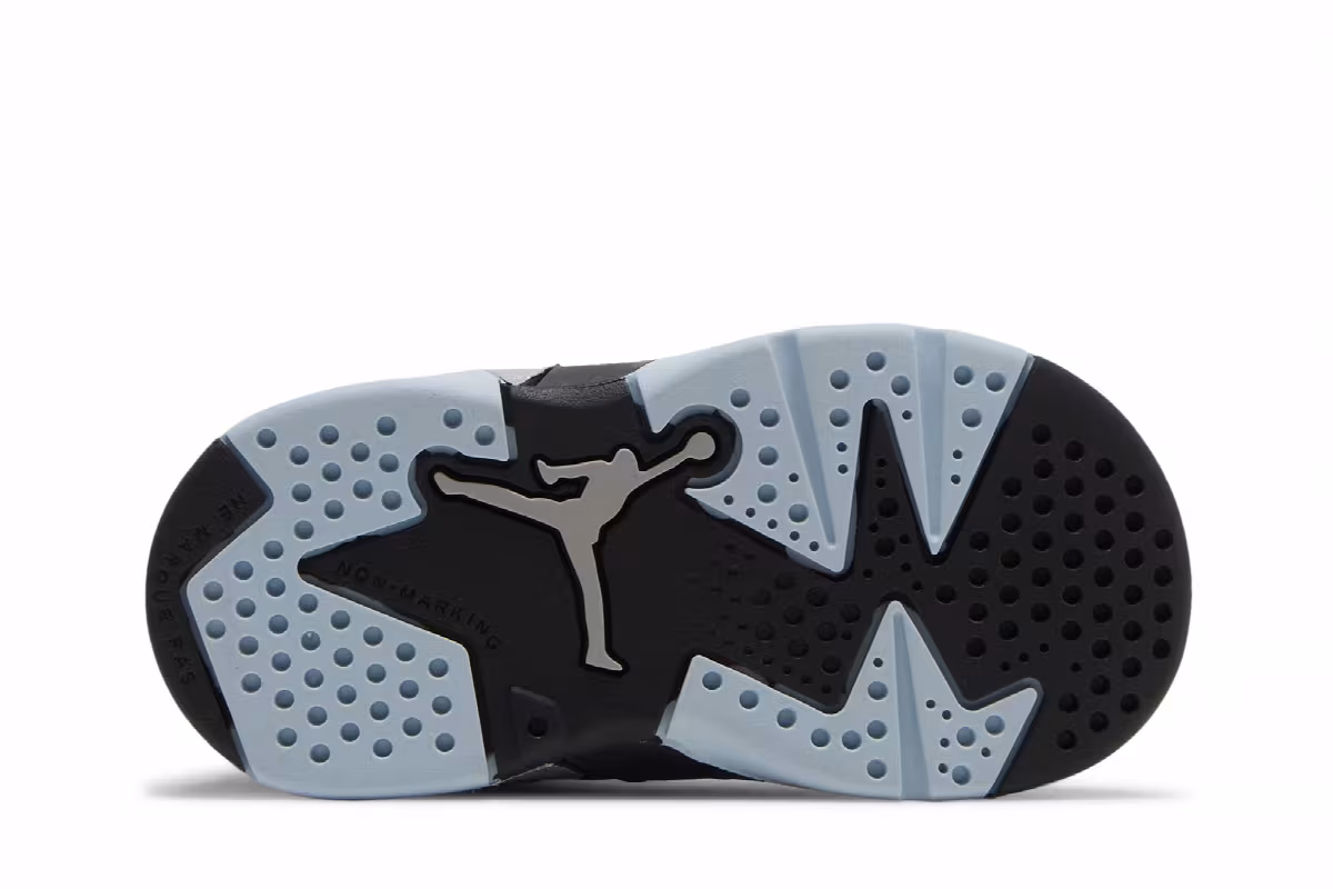 Air Jordan 6 TD Chrome, view 5