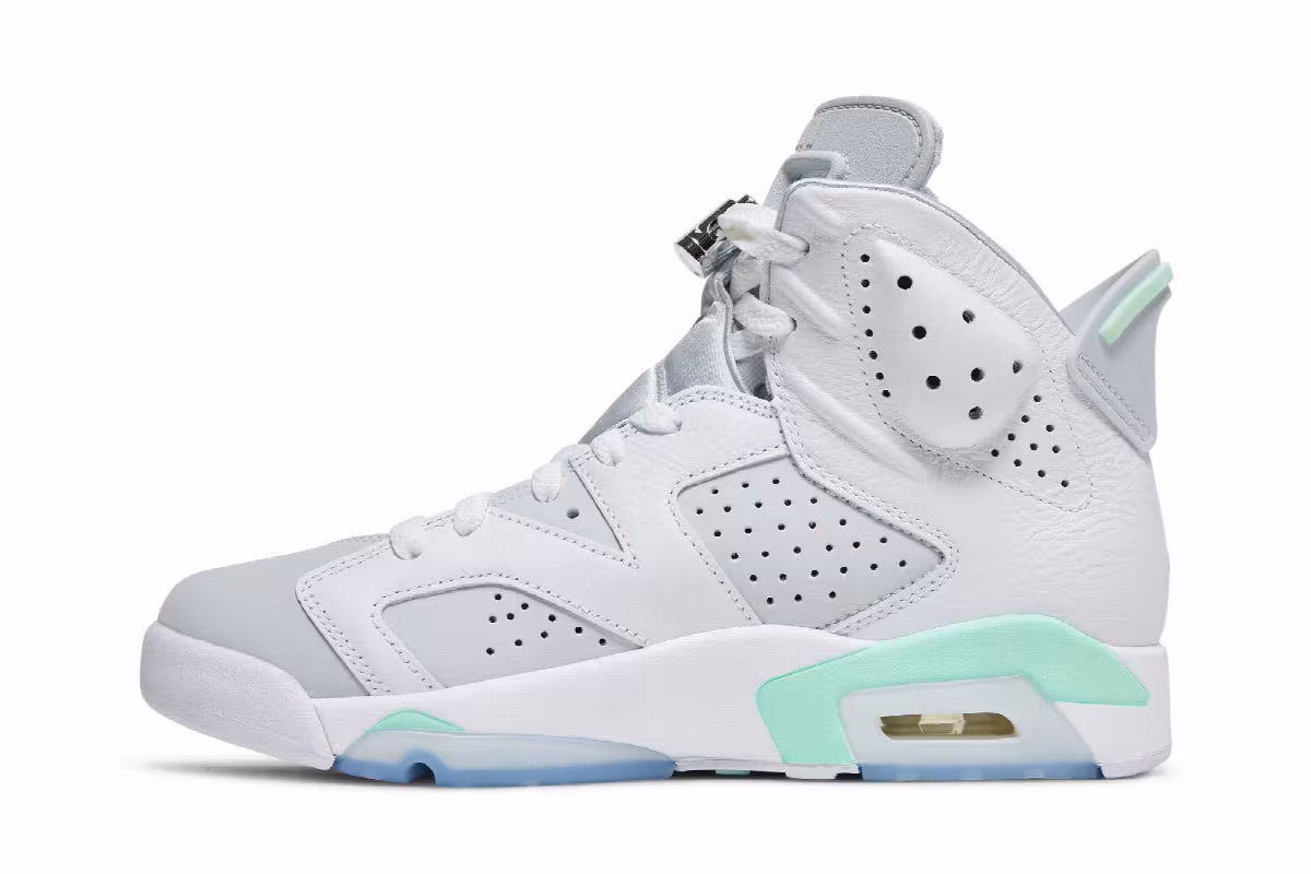 Women's Air Jordan 6 Mint Foam, view 4