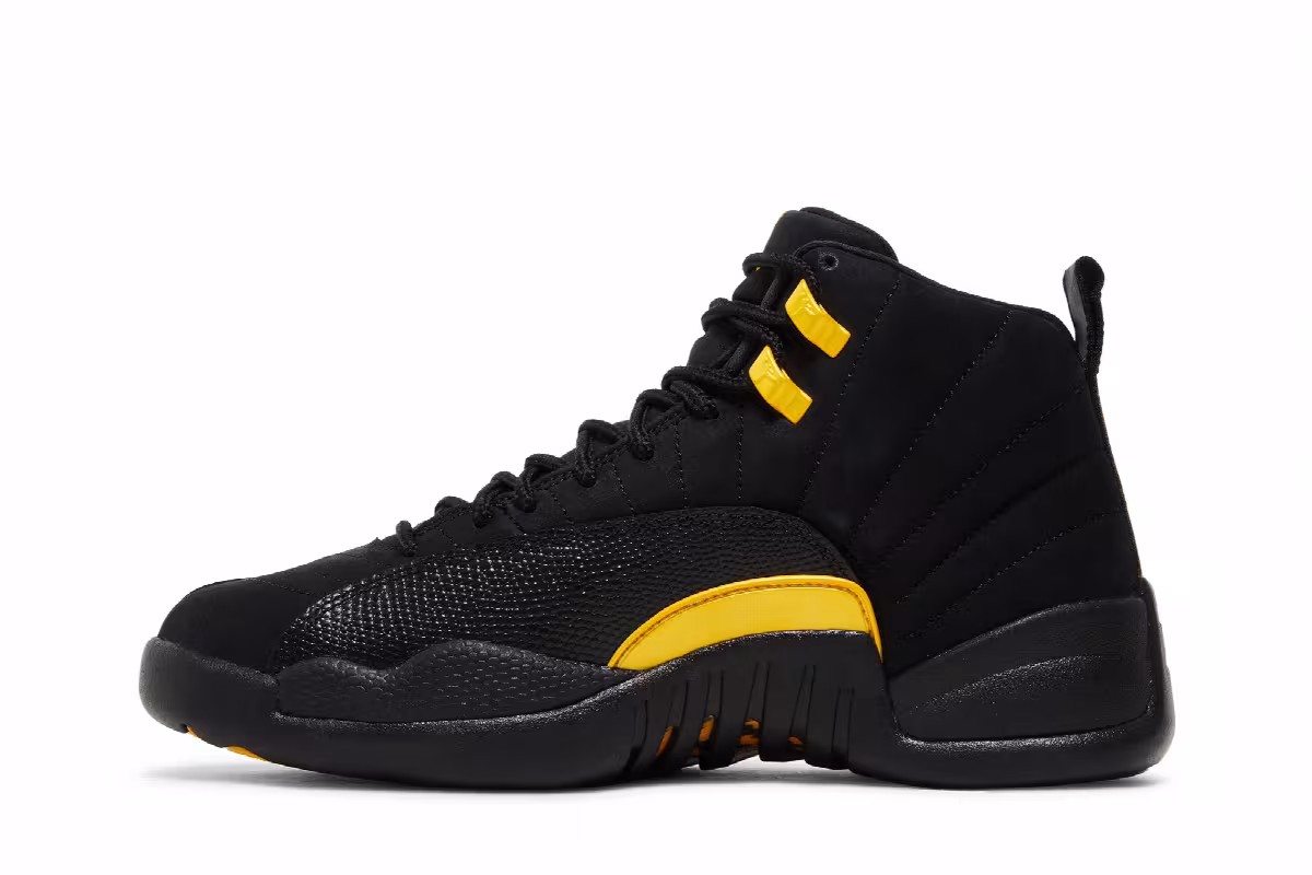 Air Jordan 12 Black Taxi, view 4