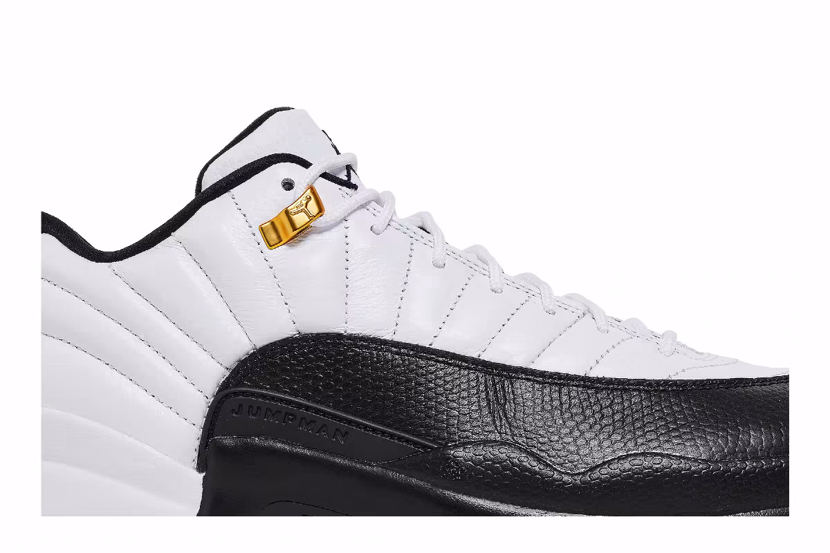 Air Jordan 12 Low Golf Taxi, view 3