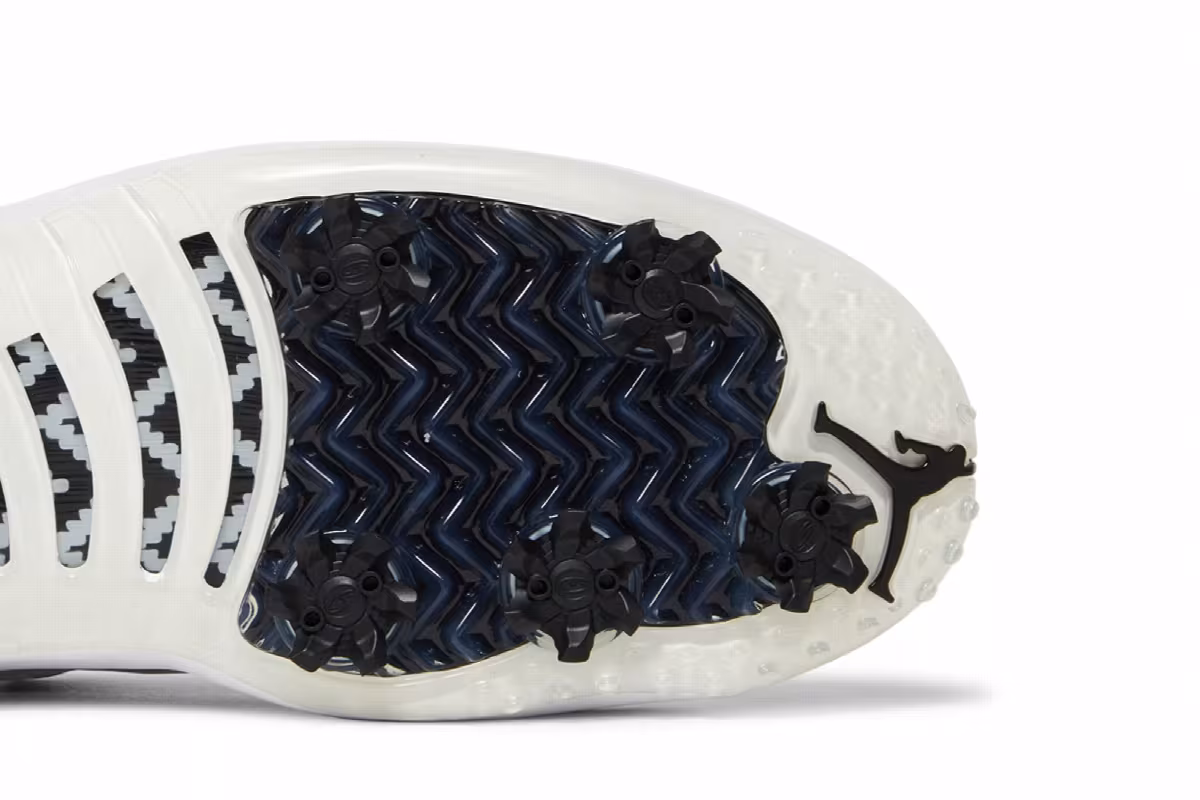 Air Jordan 12 Low Golf Playoffs, view 6