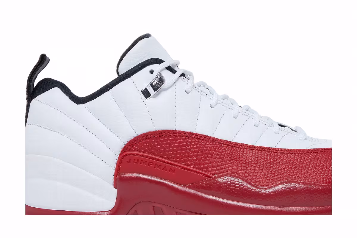Air Jordan 12 Low Golf Cherry, view 3
