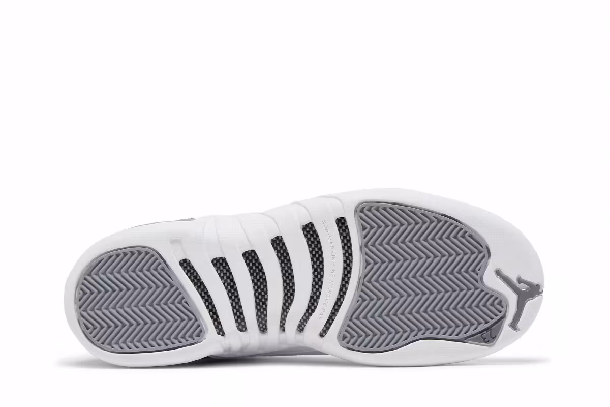 Air Jordan 12 GS Stealth, view 5