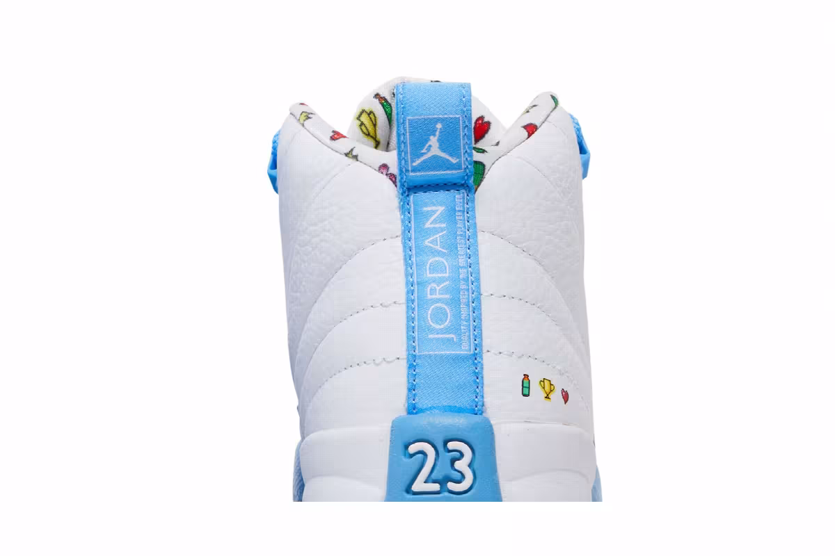 Air Jordan 12 GS Emoji, view 8