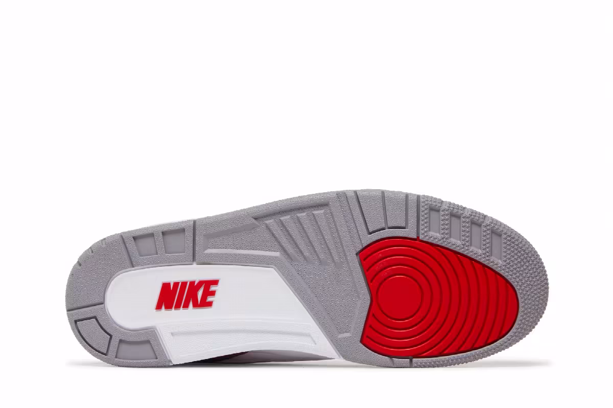 Air Jordan 3 Fire Red 2022, view 5