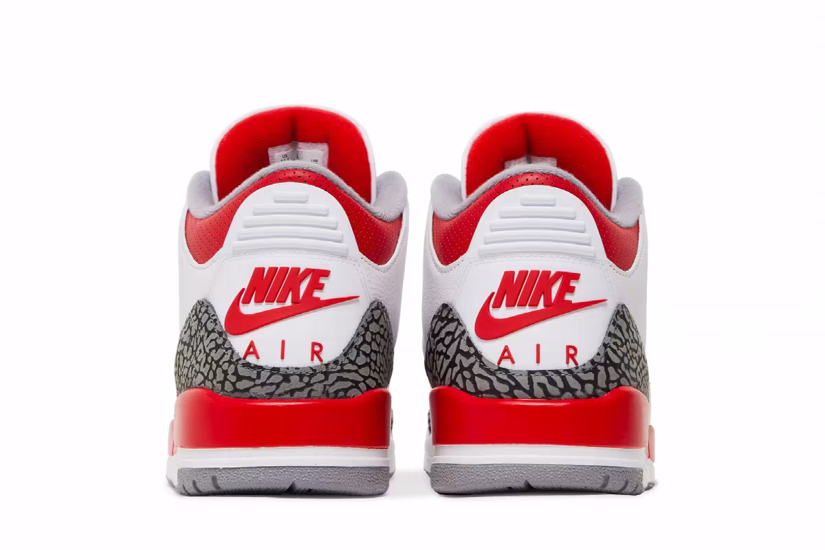 Air Jordan 3 Fire Red 2022, view 7