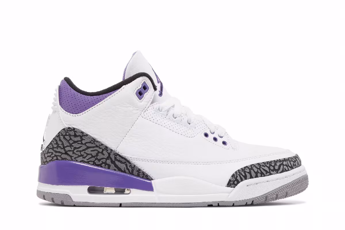 Air Jordan 3 Dark Iris, view 2