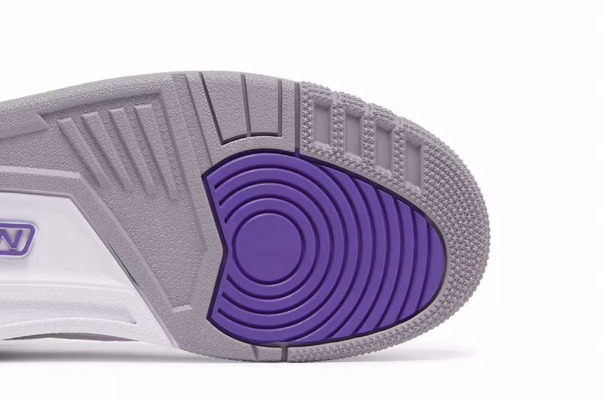 Air Jordan 3 Dark Iris, view 6