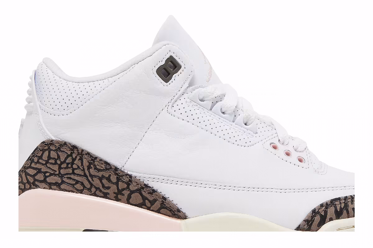 Women's Air Jordan 3 Neapolitan, view 3