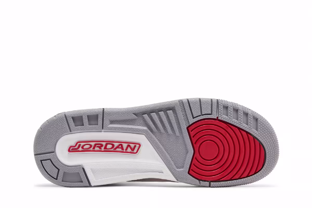 Air Jordan 3 GS Cardinal Red, view 5