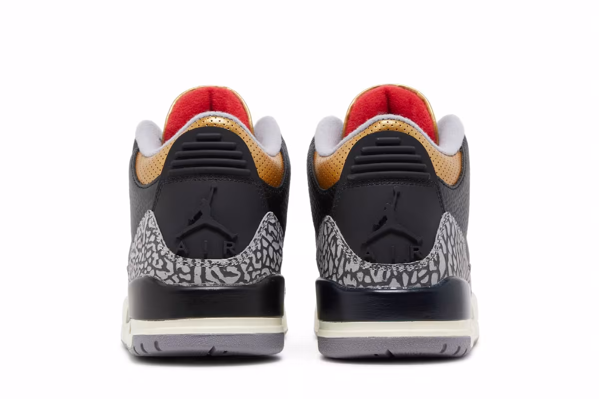 Women's Air Jordan 3 Black Gold, view 7