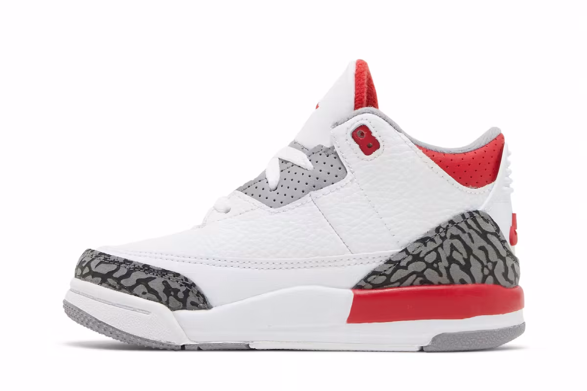 Air Jordan 3 TD Fire Red 2022, view 4